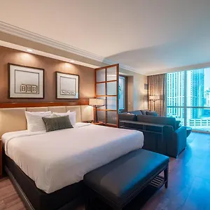 No Fee Strip View + Free Valet + Pool Las Vegas